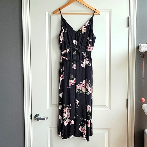 AQUA asymmetrical dark floral maxi dress Size S - Picture 2 of 10